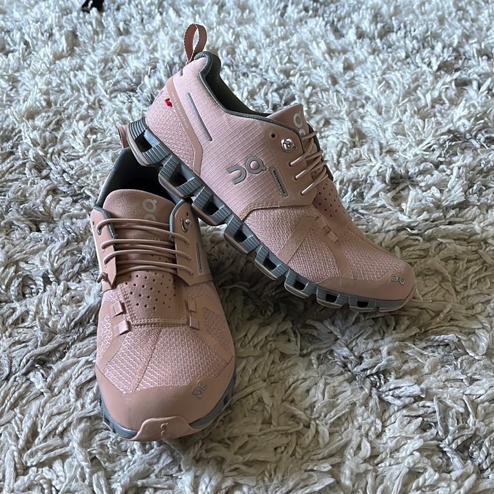 Pink Waterproof On Cloud Sneakers